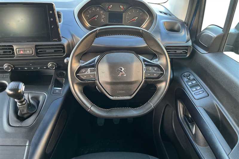 Used Peugeot Rifter 2020 for sale - 77031742: Photo 15