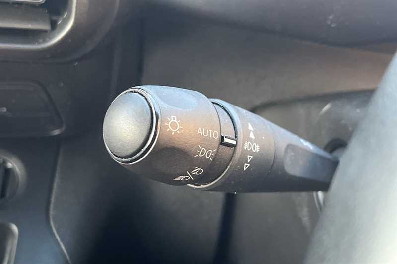 Used Peugeot Rifter 2020 for sale - 77031742: Photo 23