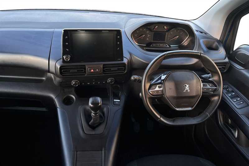 Used Peugeot Rifter 2020 for sale - 77031742: Photo 9