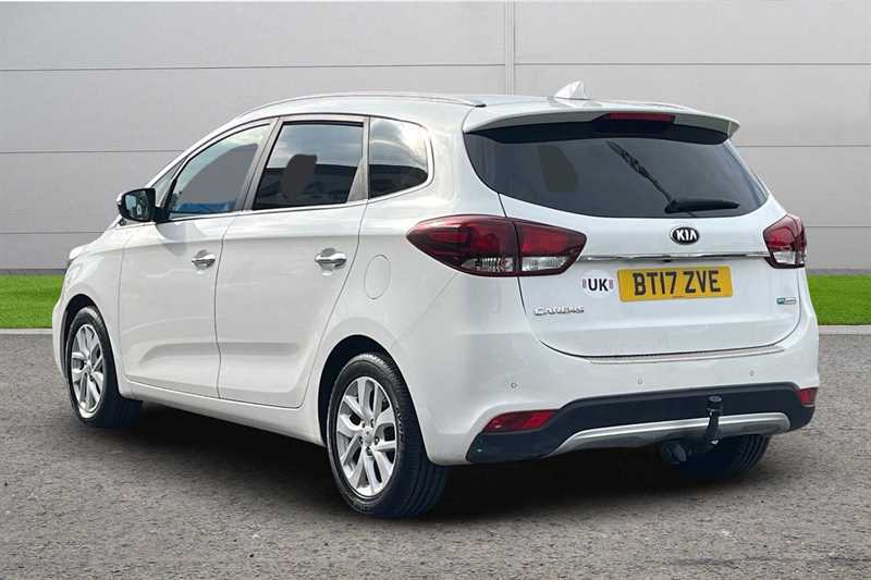 Used Kia Carens 2017 for sale - 76155286: Photo 2