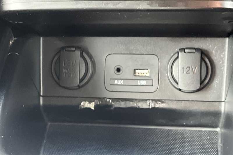 Used Kia Carens 2017 for sale - 76155286: Photo 26