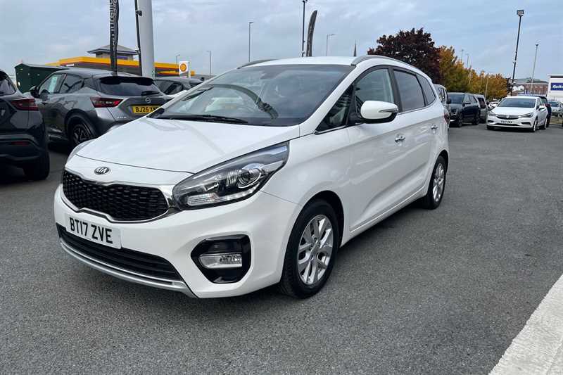 Used Kia Carens 2017 for sale - 76155286: Photo 43