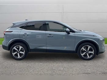 Used Nissan Qashqai 2023 for sale - 79592264: Photo