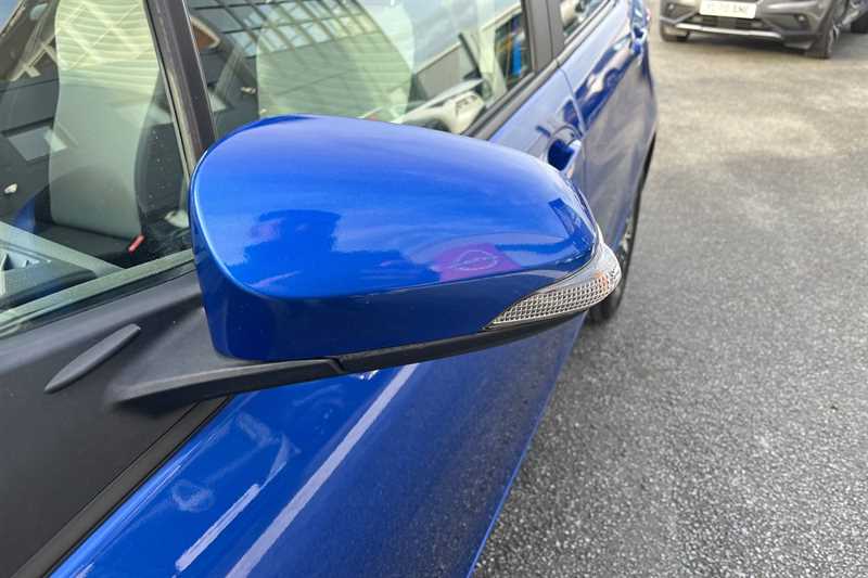 Used Toyota Yaris 2018 for sale - 76434873: Photo 36