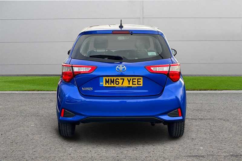 Used Toyota Yaris 2018 for sale - 76434873: Photo 4