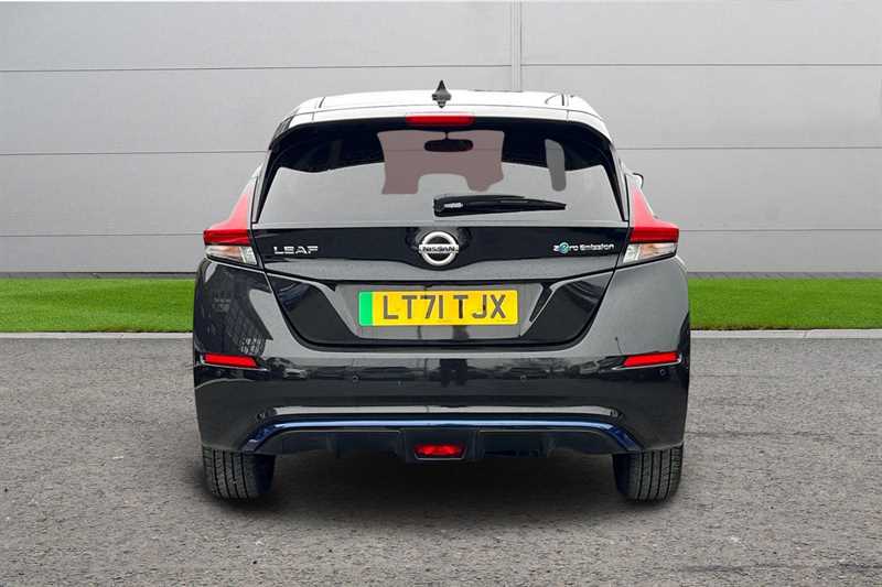 Used Nissan Leaf 2021 for sale - 76434887: Photo 4