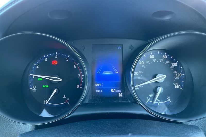 Used Toyota C-HR 2017 for sale - 76668369: Photo 14