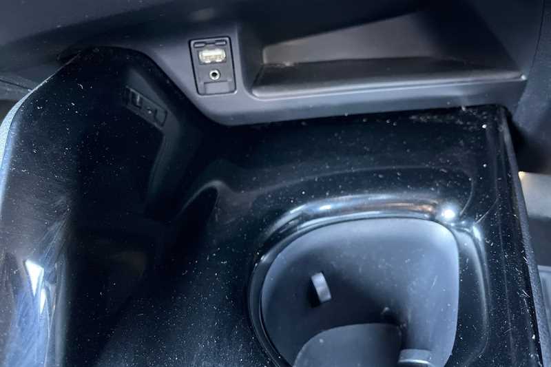 Used Toyota C-HR 2017 for sale - 76668369: Photo 27