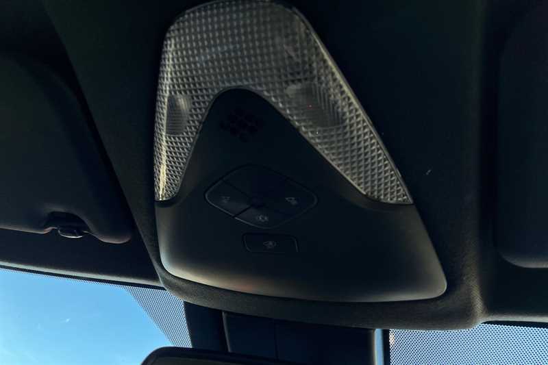 Used Toyota C-HR 2017 for sale - 76668369: Photo 32