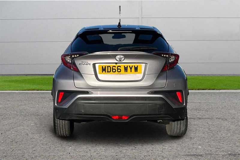 Used Toyota C-HR 2017 for sale - 76668369: Photo 4