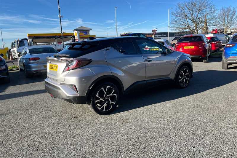 Used Toyota C-HR 2017 for sale - 76668369: Photo 44