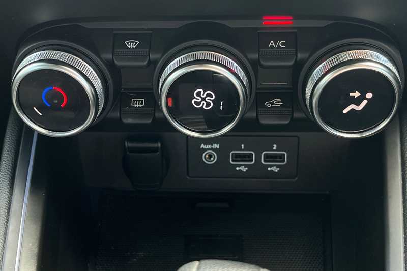Vehicle 33