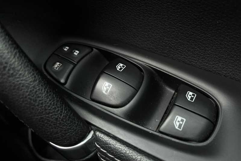 Used Nissan Qashqai 2019 for sale - 76856523: Photo 19