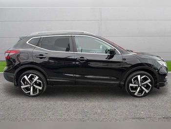 Used Nissan Qashqai 2019 for sale - 76856523: Photo