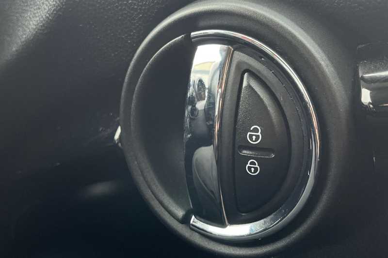 Used MINI Hatch 2016 for sale - 76311766: Photo 25