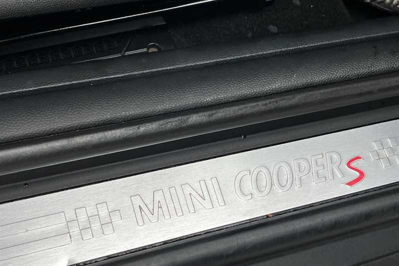Used MINI Hatch 2016 for sale - 76311766: Photo 32