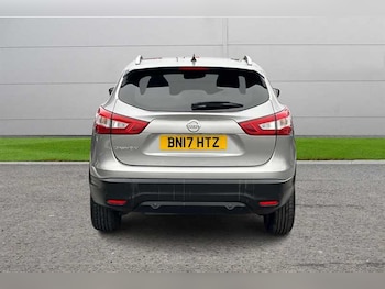 Used Nissan Qashqai 2017 for sale - 76248685: Photo