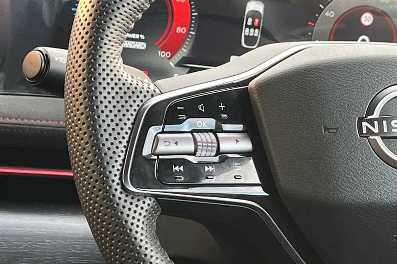 Used Nissan ARIYA 2025 for sale - 76705800: Photo 16