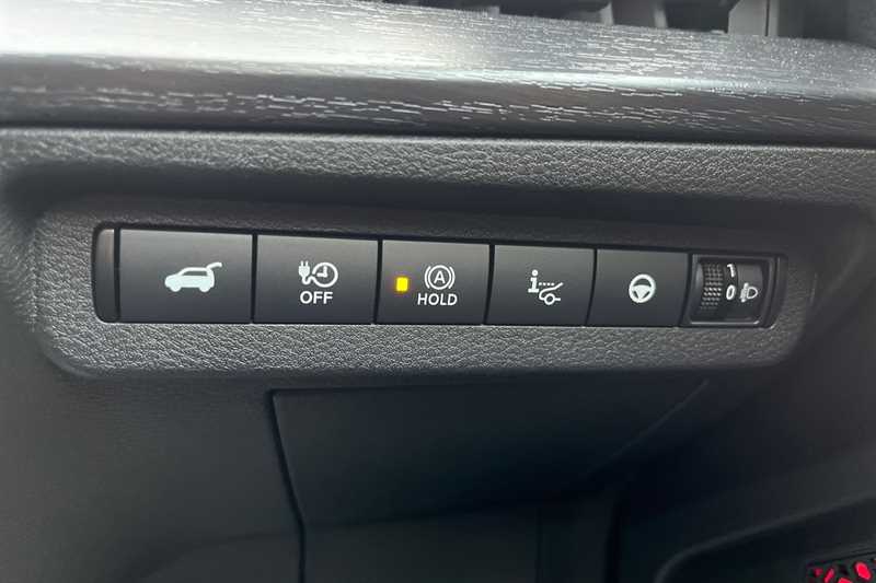 Used Nissan ARIYA 2025 for sale - 76705800: Photo 22