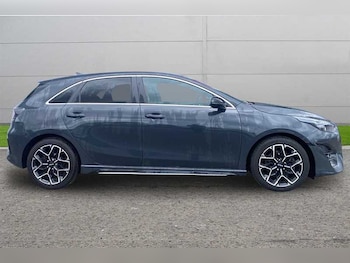 Used Kia Ceed 2023 for sale - 79414515: Photo