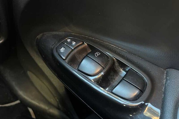 Used Nissan Juke 2019 for sale - 76248701: Photo 18