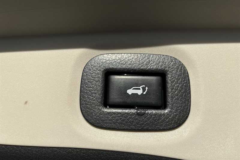 Used Nissan X-Trail 2021 for sale - 76668389: Photo 42