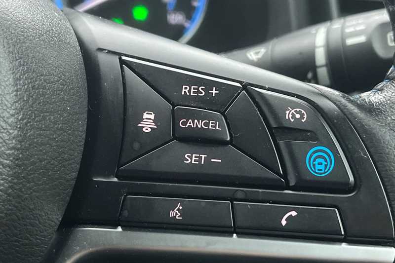 Used Nissan Leaf 2021 for sale - 76928245: Photo 25