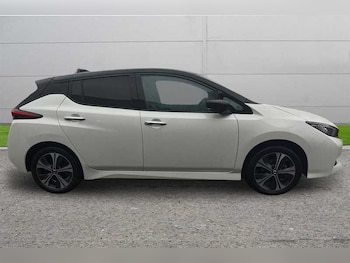 Used Nissan Leaf 2021 for sale - 76928245: Photo