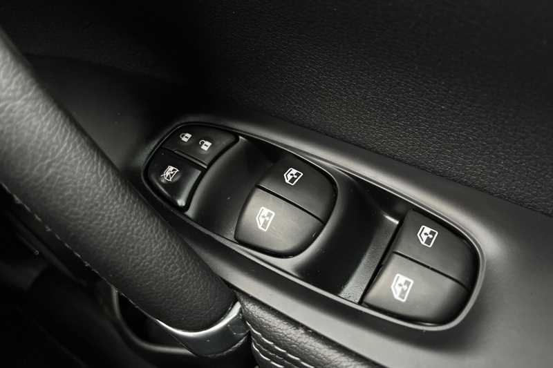 Used Nissan Qashqai 2019 for sale - 75943632: Photo 19