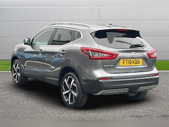 Used Nissan Qashqai 2019 for sale - 75943632: Photo 2