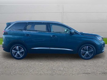 Used Peugeot 5008 2020 for sale - 76668387: Photo