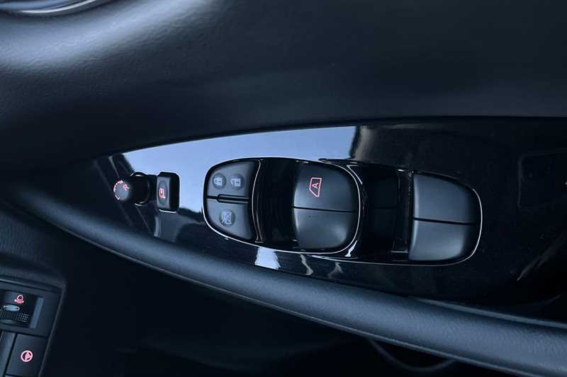 Used Nissan Leaf 2024 for sale - 77256766: Photo 18