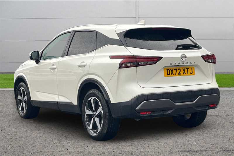 Used Nissan Qashqai 2022 for sale - 76515096: Photo 2