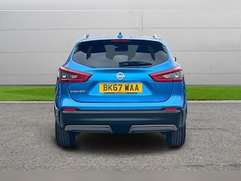Used Nissan Qashqai 2017 for sale - 75637054: Photo