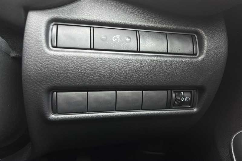 Used Nissan Juke 2024 for sale - 76074650: Photo 24