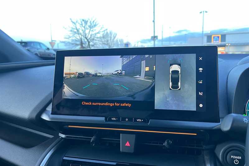 Used Toyota C-HR 2024 for sale - 77134095: Photo 32