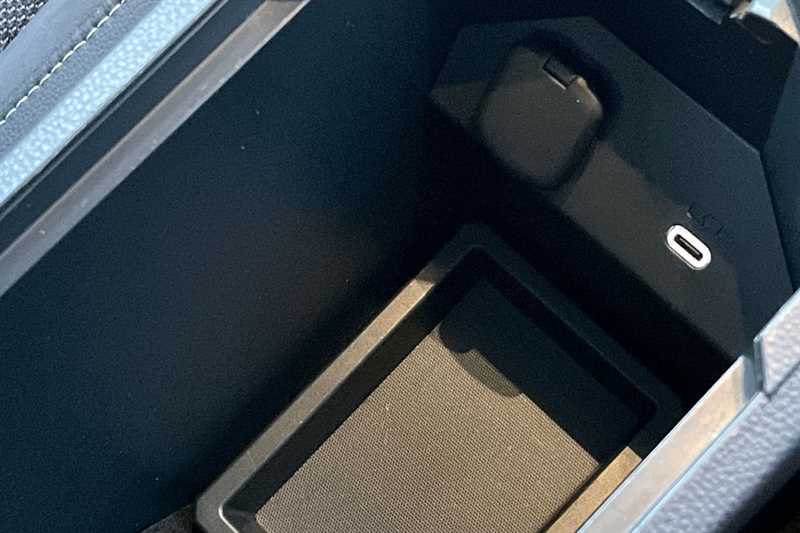 Used Toyota C-HR 2024 for sale - 77134095: Photo 35