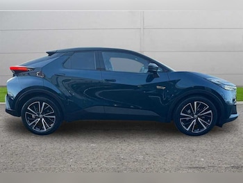 Used Toyota C-HR undefined for sale - 77134095: Photo