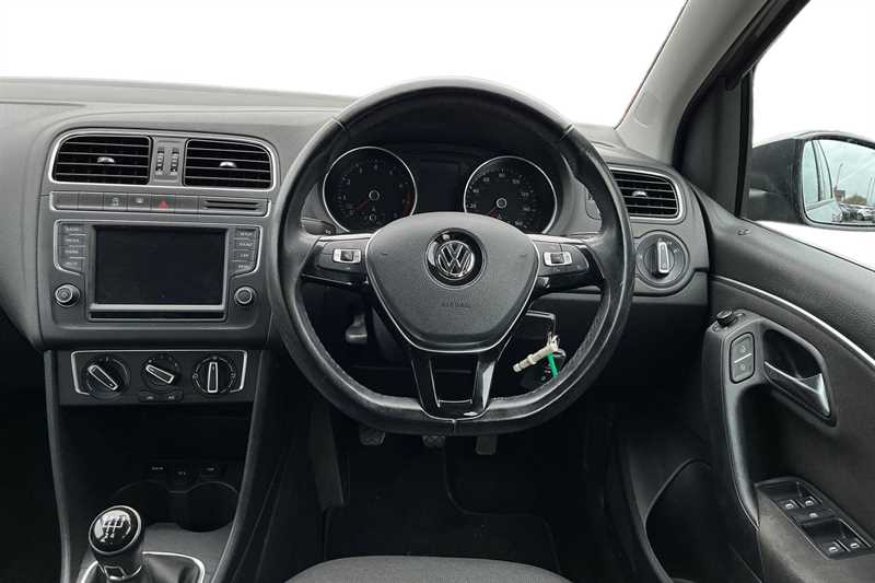 Used Volkswagen Polo 2016 for sale - 76760834: Photo 15