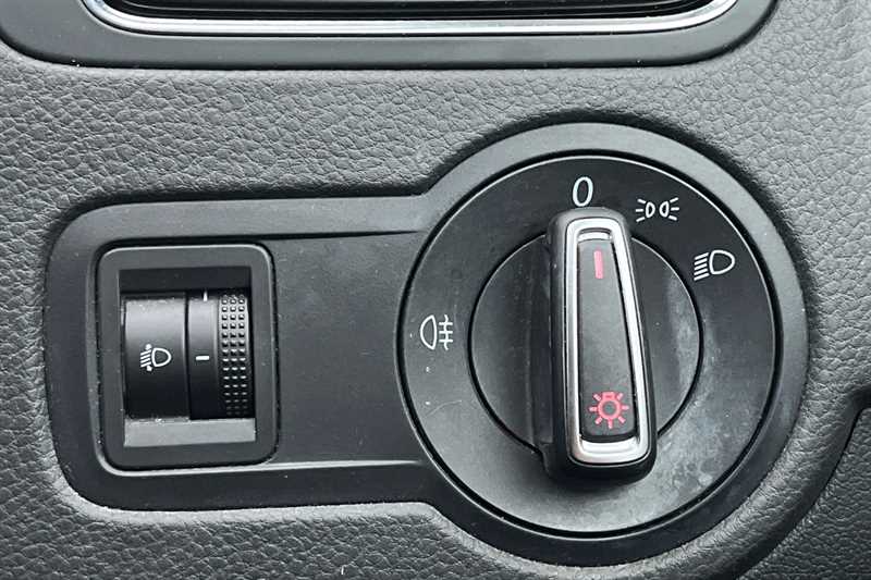 Used Volkswagen Polo 2016 for sale - 76760834: Photo 29