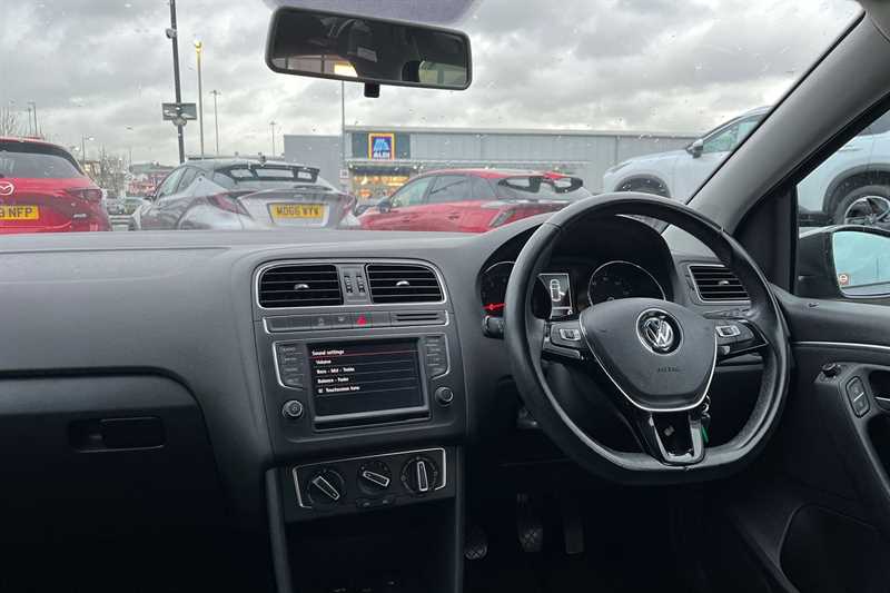 Used Volkswagen Polo 2016 for sale - 76760834: Photo 33