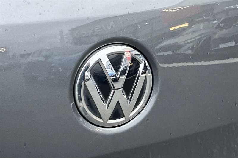 Used Volkswagen Polo 2016 for sale - 76760834: Photo 37