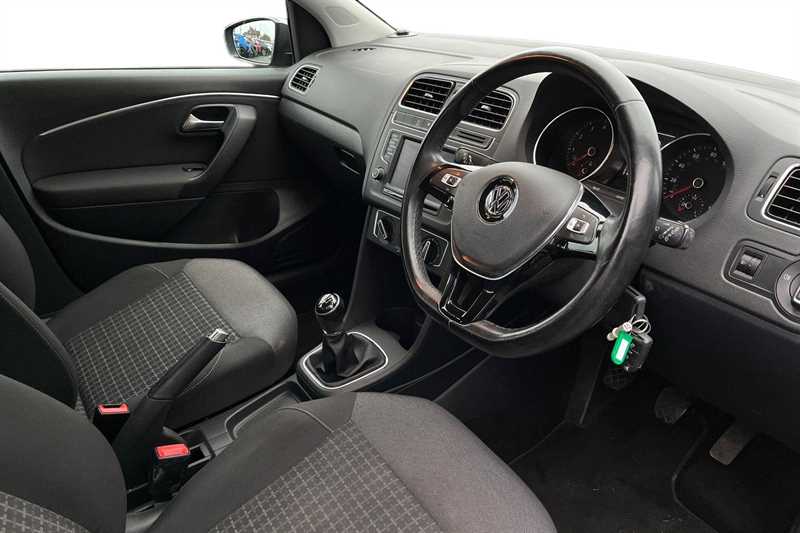 Used Volkswagen Polo 2016 for sale - 76760834: Photo 8