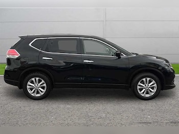 Used Nissan X-Trail 2017 for sale - 78118037: Photo