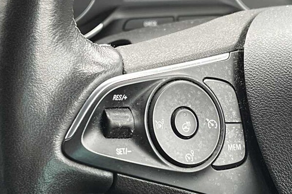 Used Vauxhall Crossland 2021 for sale - 76176460: Photo 16