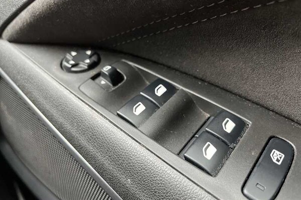 Used Vauxhall Crossland 2021 for sale - 76176460: Photo 18