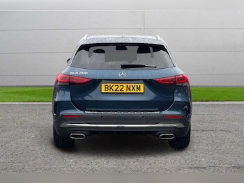 Used Mercedes-Benz GLA 2022 for sale - 77627750: Photo