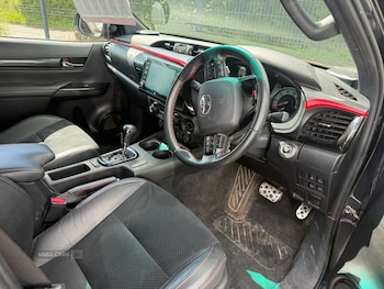 Used Toyota Hilux 2024 for sale - 78966421: Photo