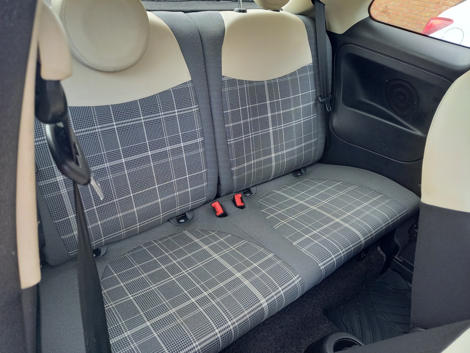 Used Fiat 500 2018 for sale - 78040532: Photo 5