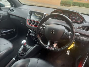 Used Peugeot 208 2014 for sale - 79661700: Photo